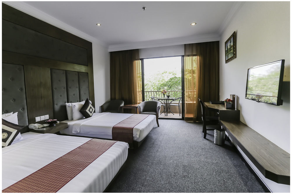 Angkor Howard Hotel Sziemreap Kültér fotó