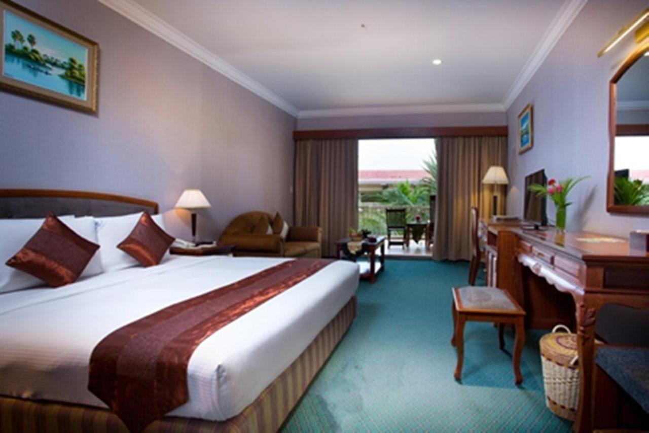 Angkor Howard Hotel Sziemreap Kültér fotó