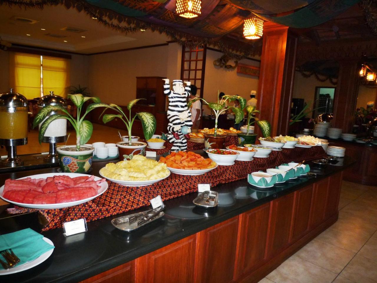 Angkor Howard Hotel Sziemreap Kültér fotó